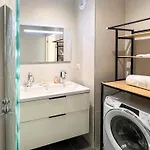 Luxueux T4 Vue Avec Jardin Prive *