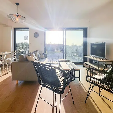 T4 Vue Avec Jardin En Plein Centre Pour 7pers Apartament