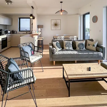 Luxueux T4 Vue Avec Jardin Privé Appartement *